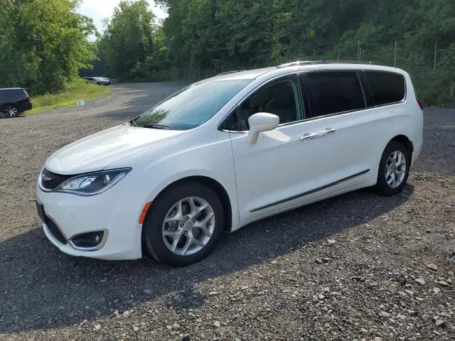 2C4RC1EG6HR507156