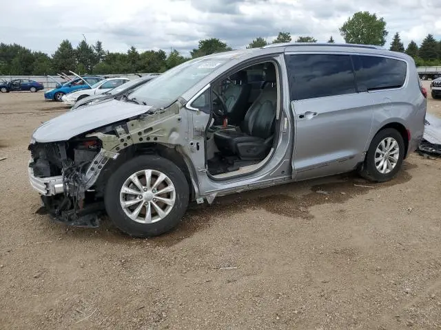 2C4RC1EG6JR168310