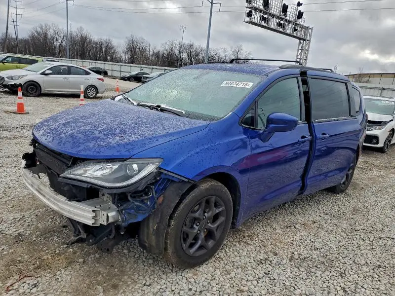 2C4RC1EG6JR257620