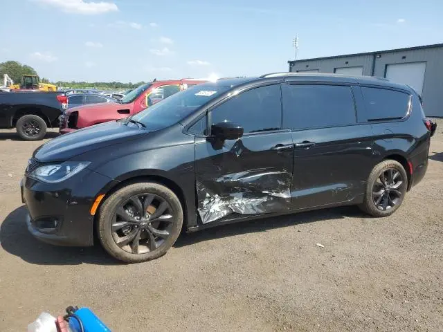 2C4RC1EG6KR610455