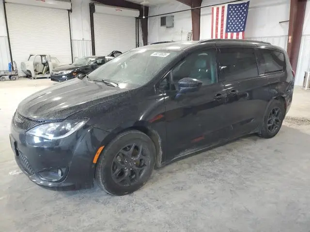 2C4RC1EG8KR569360