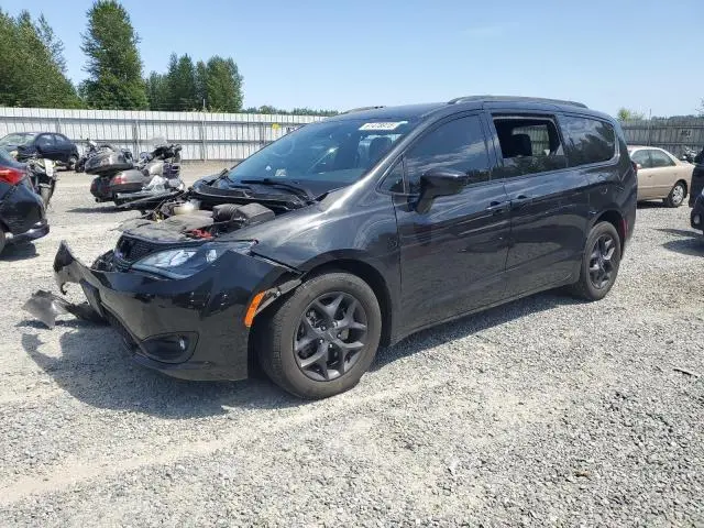 2C4RC1EG8LR250140