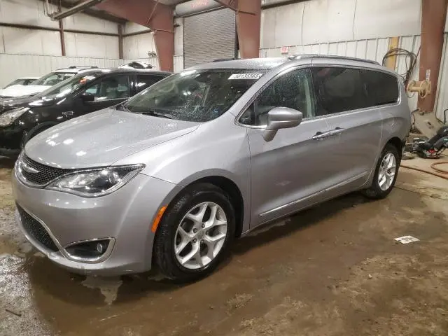 2C4RC1EGXHR816581