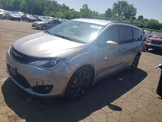 2C4RC1FG5JR260250