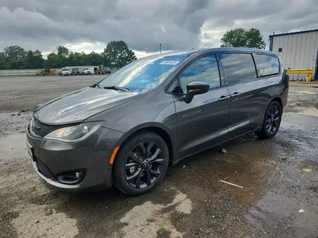 2C4RC1FG6KR604699