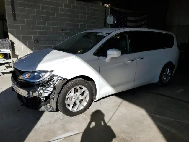 2C4RC1FG7JR128770