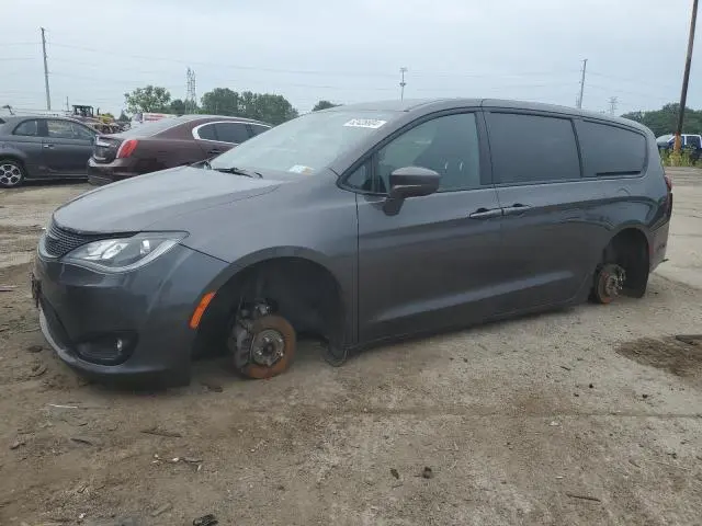 2C4RC1FG7JR193683