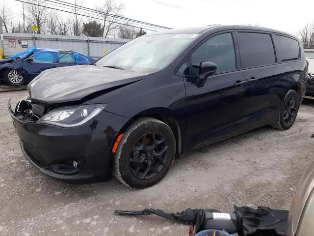 2C4RC1FG8KR706179