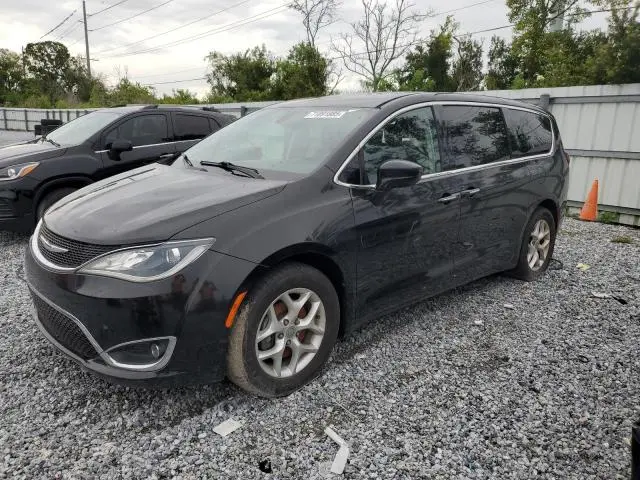 2C4RC1FG9JR124543