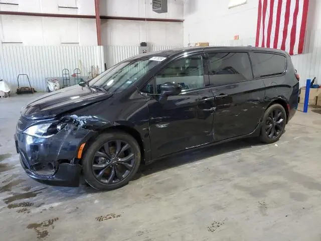 2C4RC1FG9JR357872