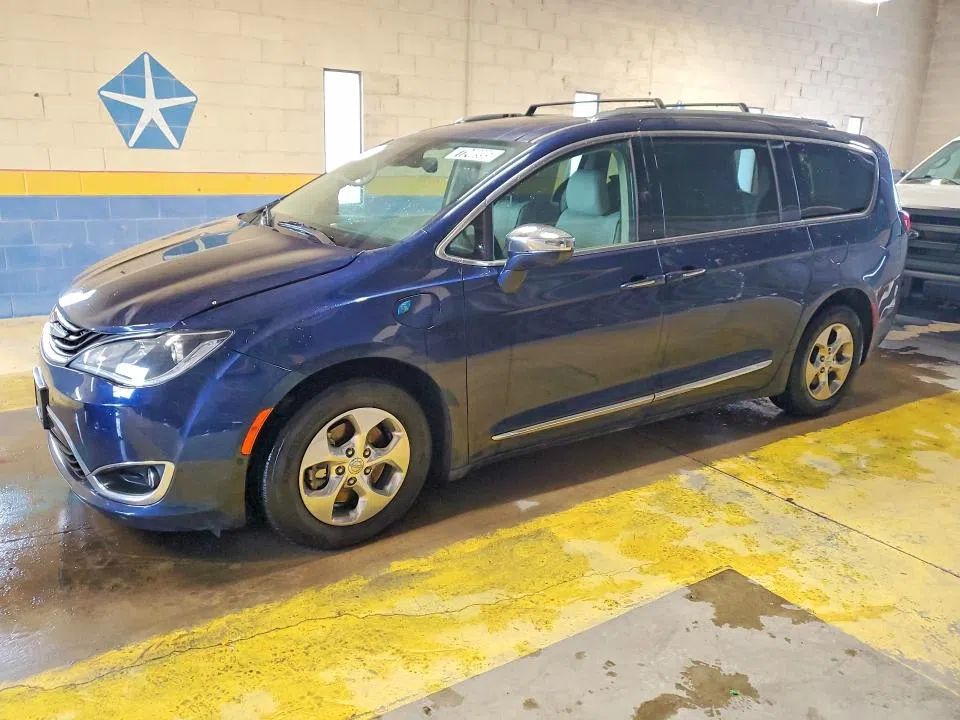 2C4RC1N7XJR183733