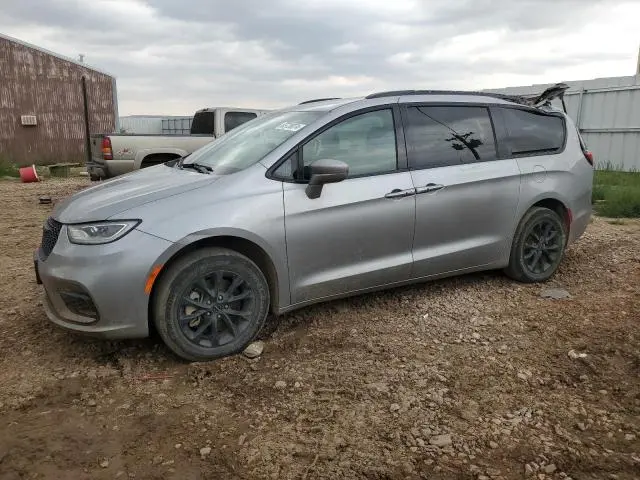 2C4RC3FG4MR501733