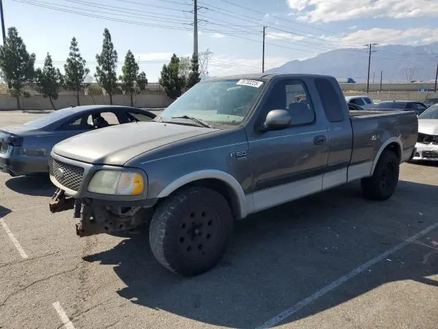 2FTRX17W33CA50889