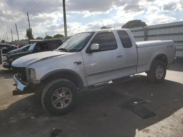 2FTRX18WX2CA81456
