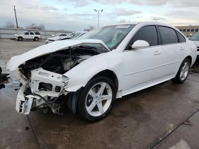 2G1WB5E39E1128925