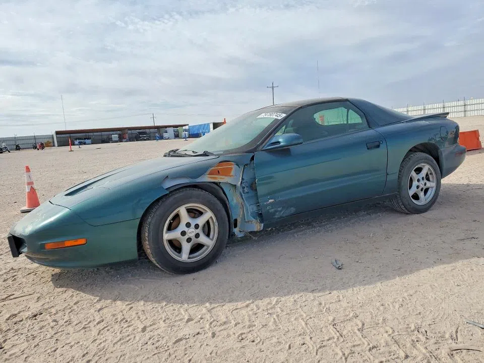 2G2FS22K9V2208483