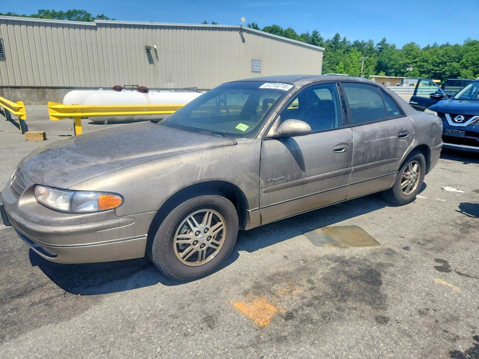 2G4WB52K611147960