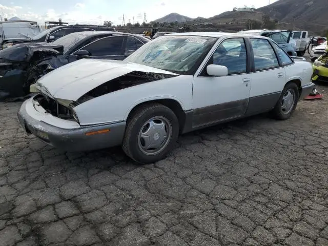 2G4WF52K8T1442825