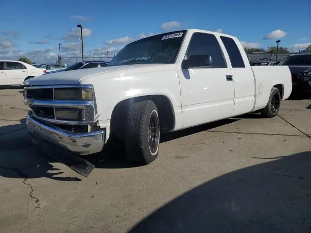 2GCEC19K4S1122651