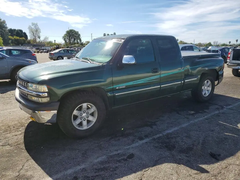 2GCEC19V111117562