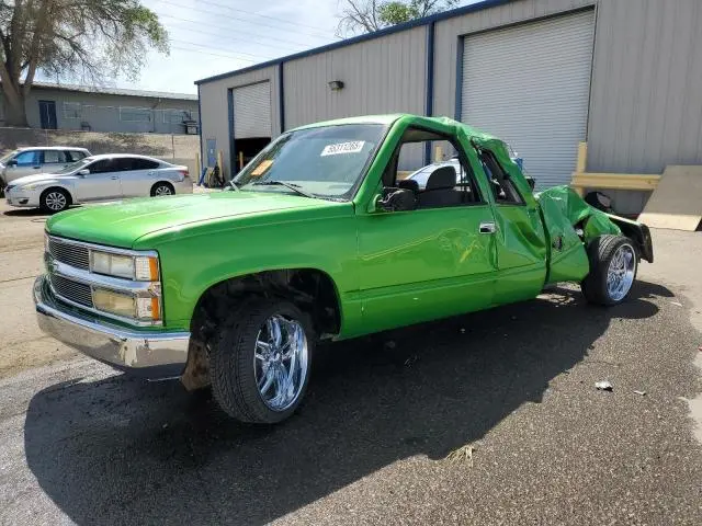 2GCEC19W3V1114063