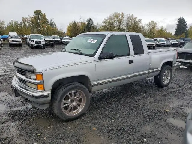 2GCEK19R9V1117143