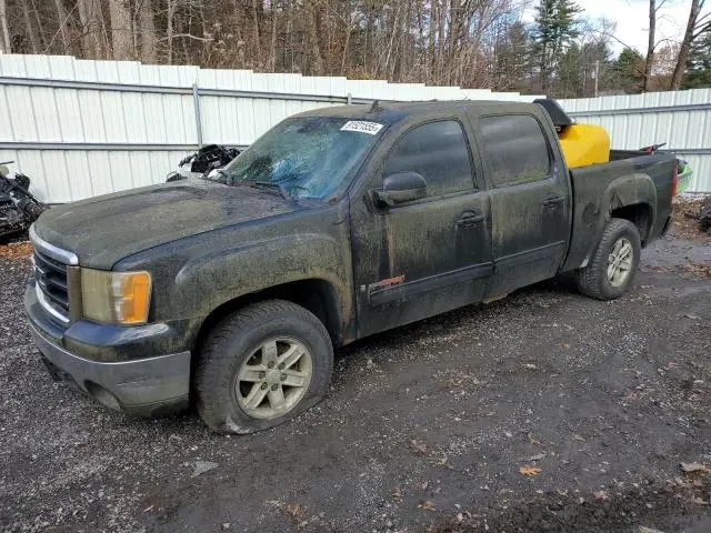 2GTEK13Y871605521