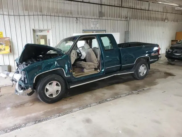 2GTEK19M9W1504619