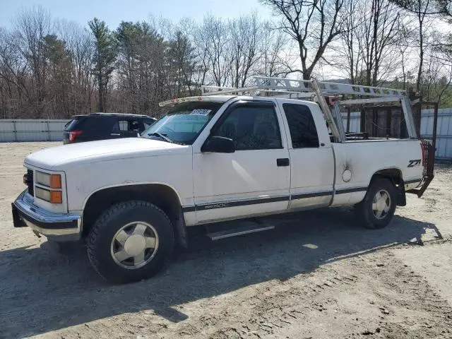 2GTEK19R4W1547857