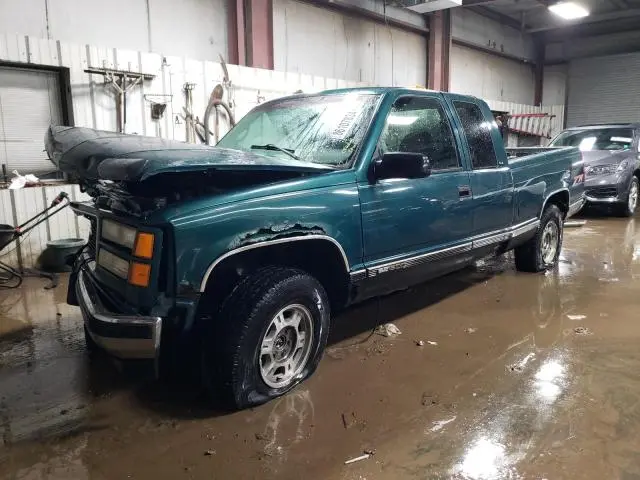 2GTEK19R5V1530452
