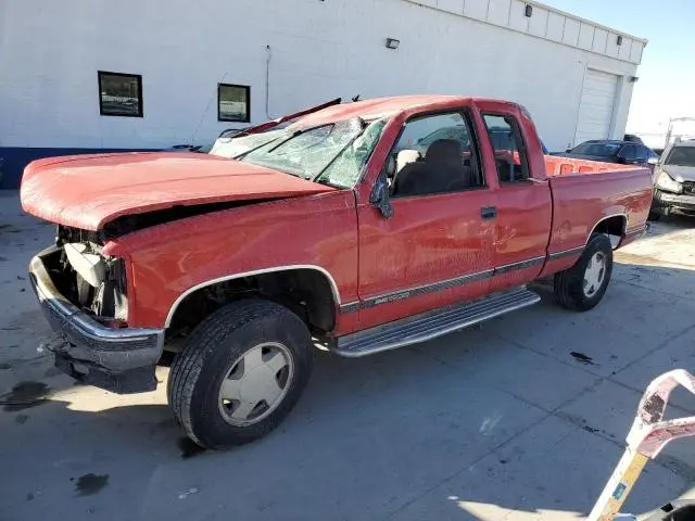 2GTEK19R5W1540786