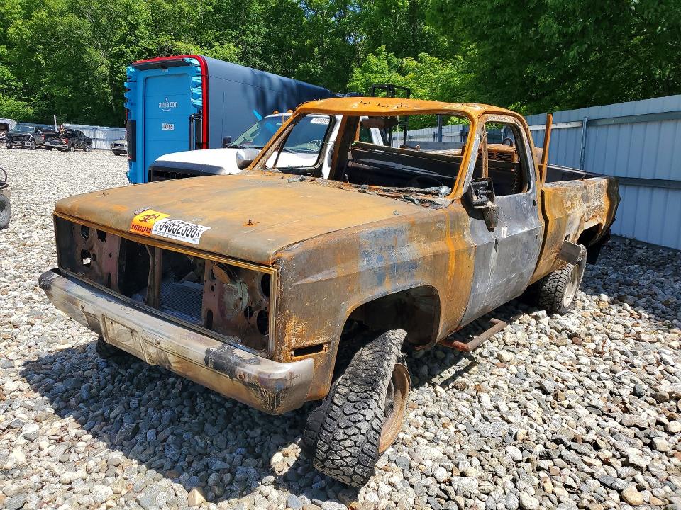 2GTGK24M3F1503276