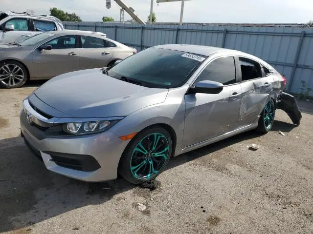 2HGFC2F50GH548930