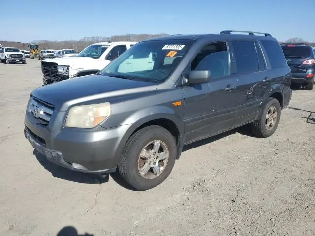 2HKYF18497H536764