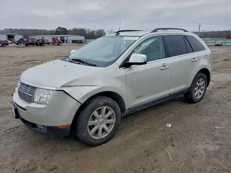 2LMDU68C17BJ23600