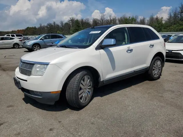 2LMDU88CX9BJ11475