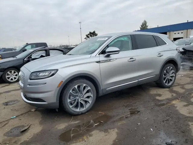 2LMPJ8K96PBL21586