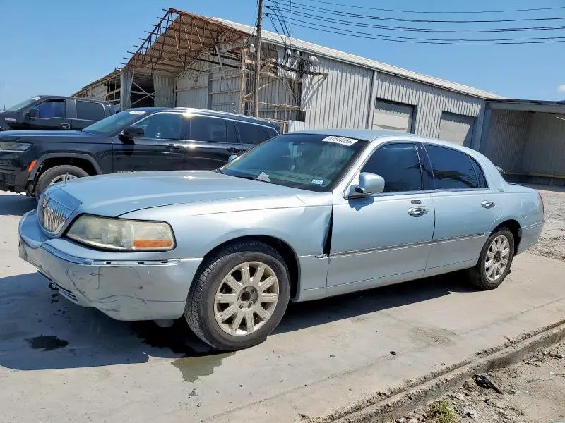 2LNBL8CV8AX618851