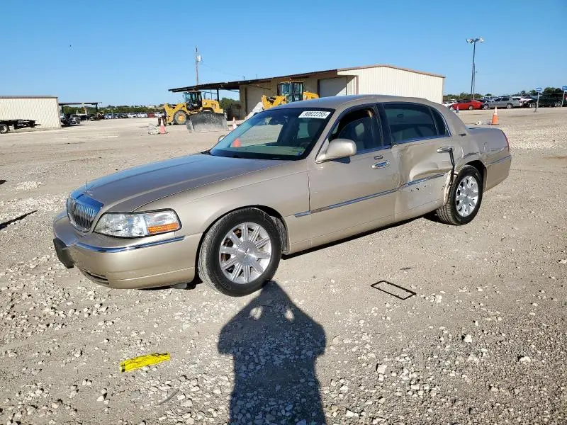 2LNBL8CV8BX751935