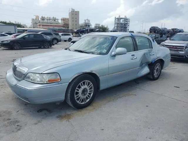 2LNHM82VX8X639655