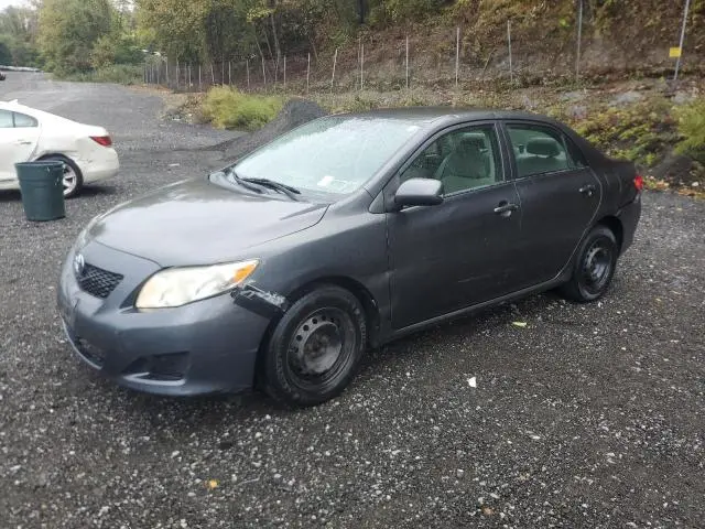 2T1BU4EE1AC200806