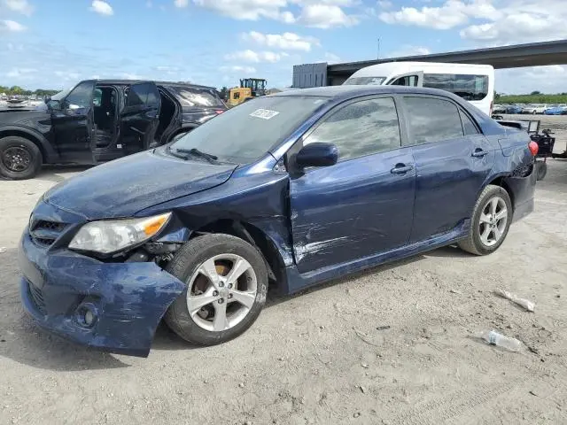 2T1BU4EE2BC723866