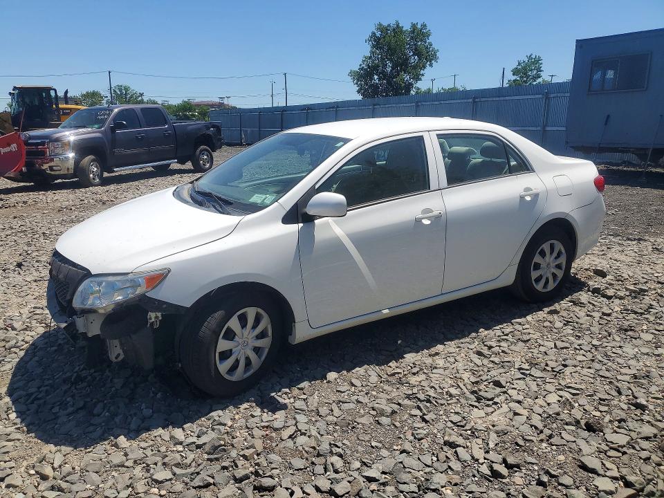 2T1BU4EE4AC325802