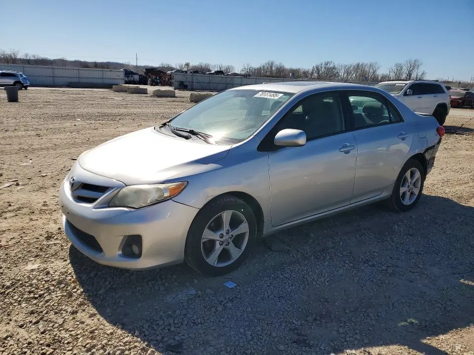 2T1BU4EE5CC819461