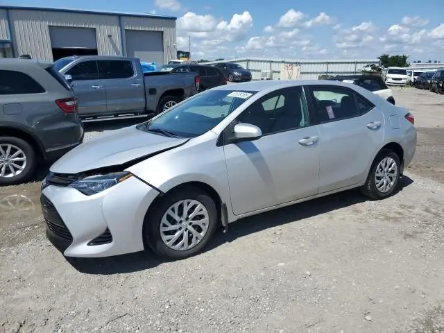 2T1BURHE9HC882787