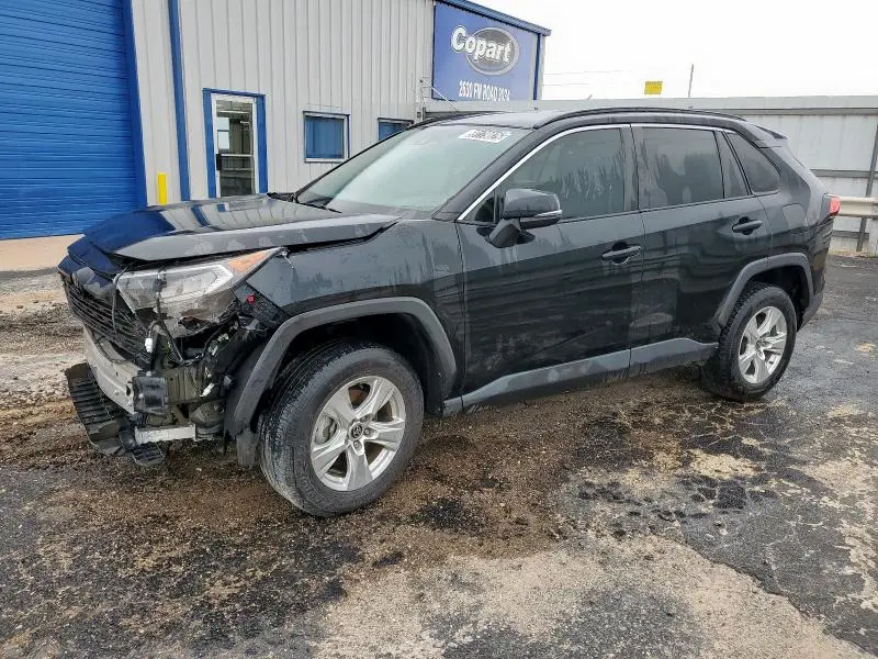 2T3W1RFV1MC123890