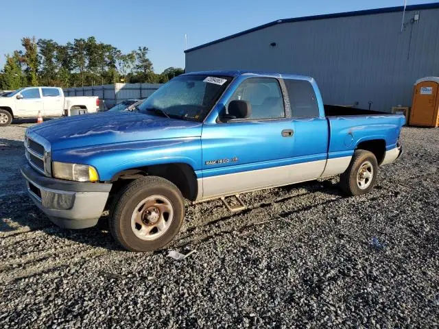 3B7HC12Z9YG128045