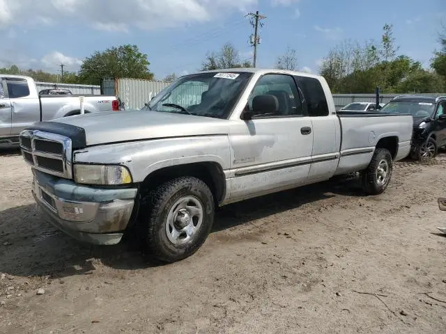 3B7HC13Y5XG188327