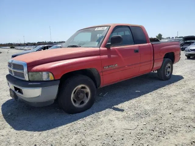 3B7HC13Y81M553382
