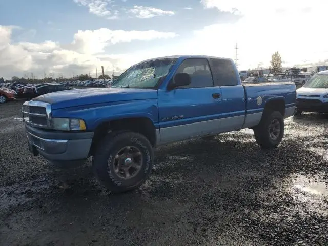 3B7HF12Y8WG133281